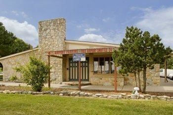 Alma Comfortable Inn Extérieur photo